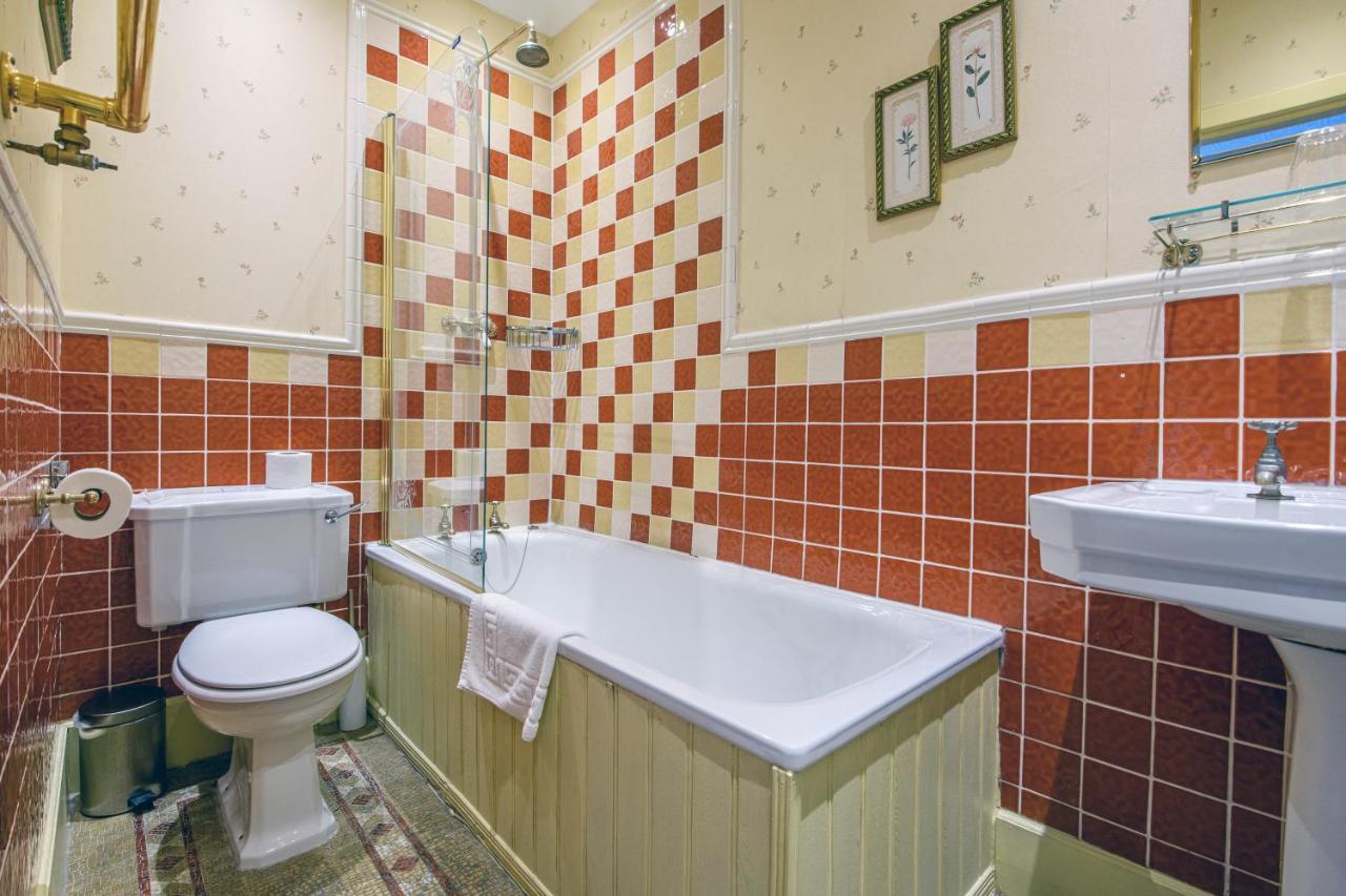 The Portland Hotel Lybster Екстериор снимка