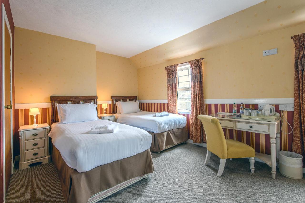 The Portland Hotel Lybster Екстериор снимка