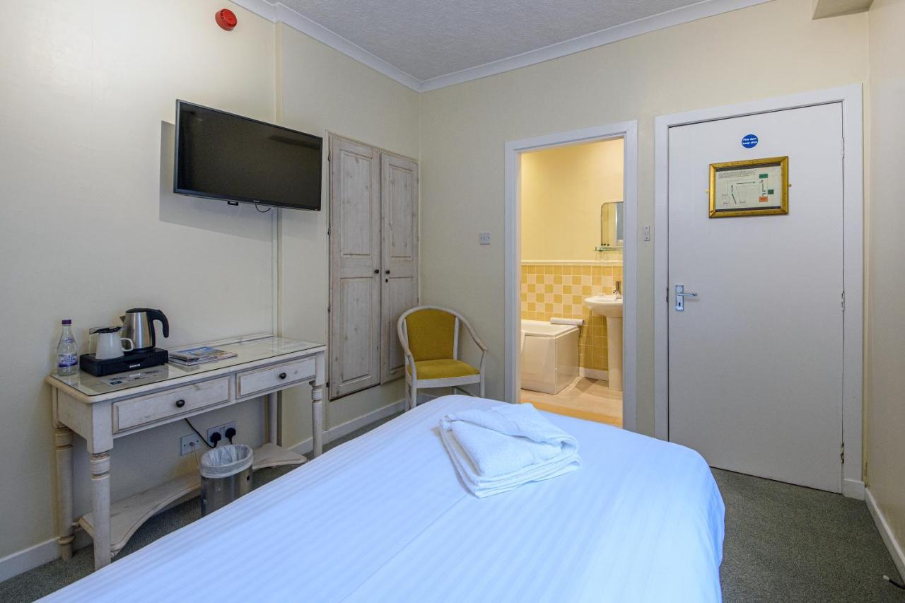 The Portland Hotel Lybster Екстериор снимка
