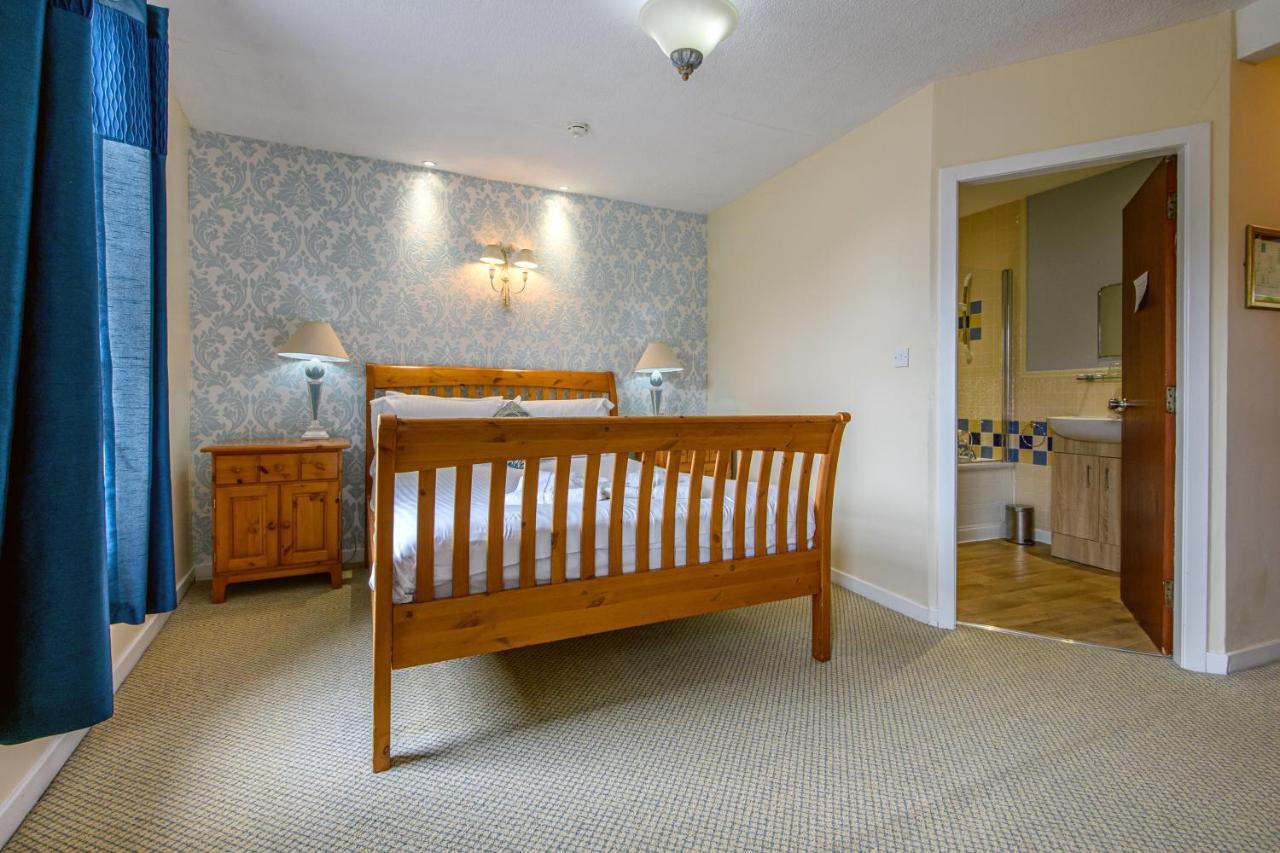 The Portland Hotel Lybster Екстериор снимка
