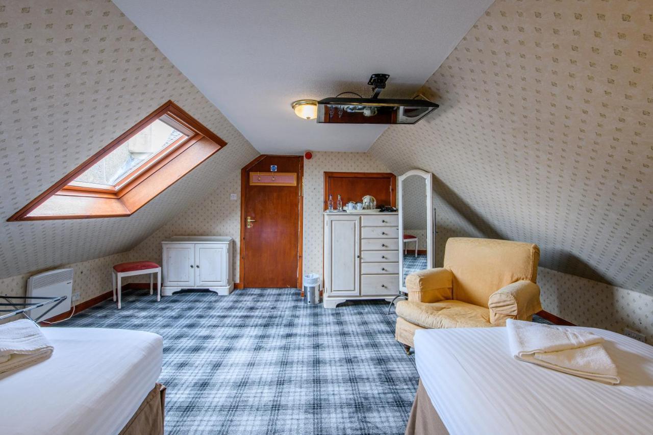 The Portland Hotel Lybster Екстериор снимка