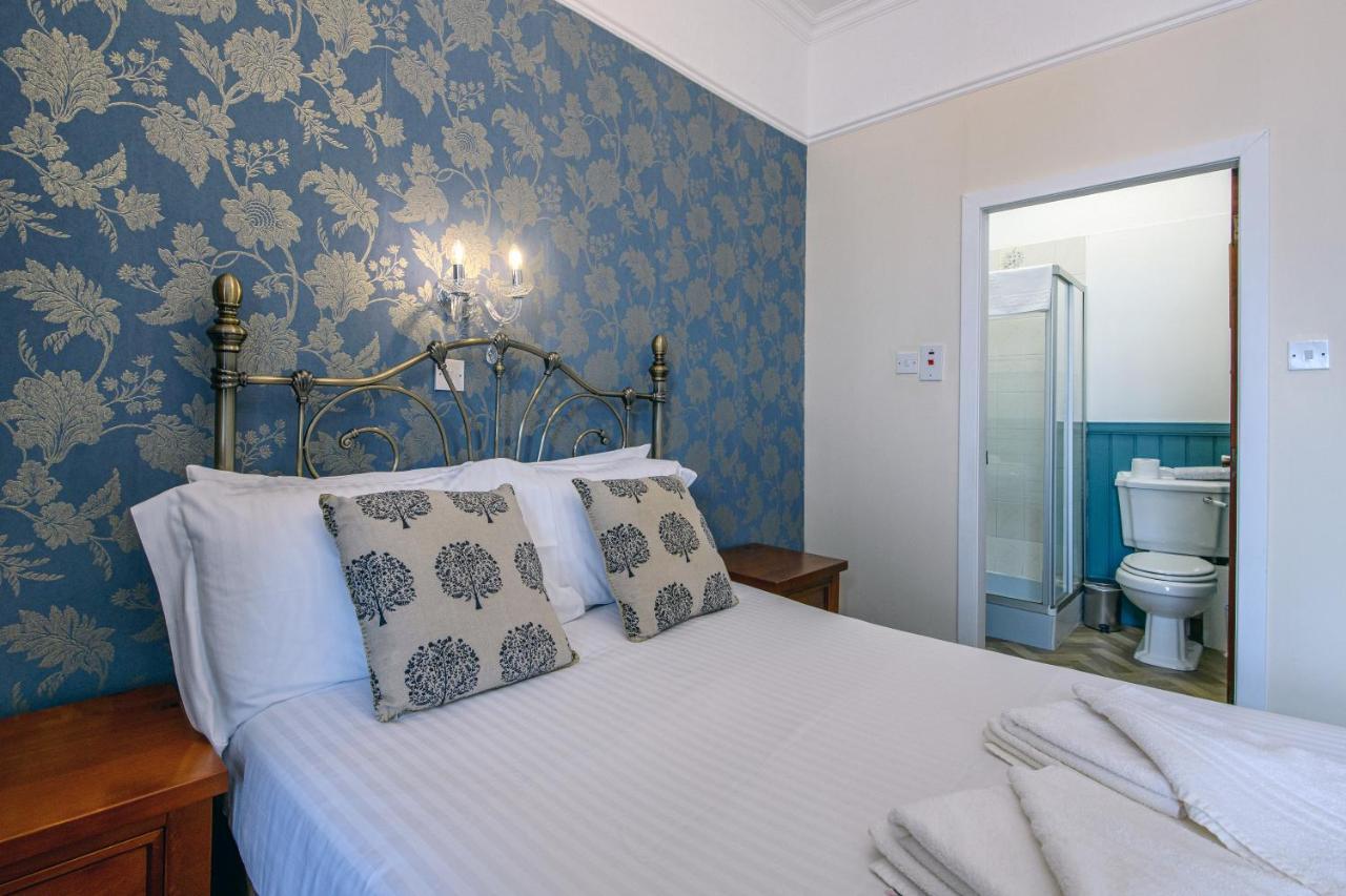 The Portland Hotel Lybster Екстериор снимка