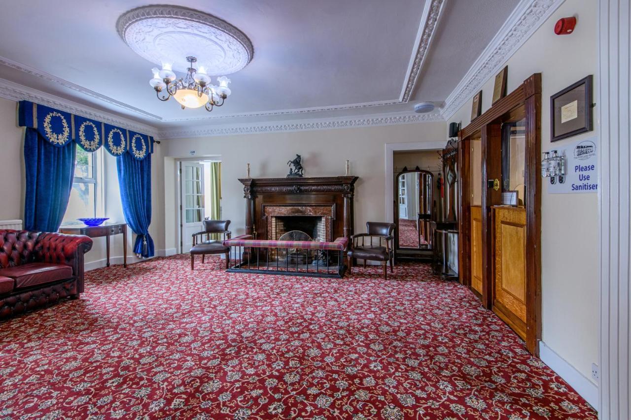The Portland Hotel Lybster Екстериор снимка