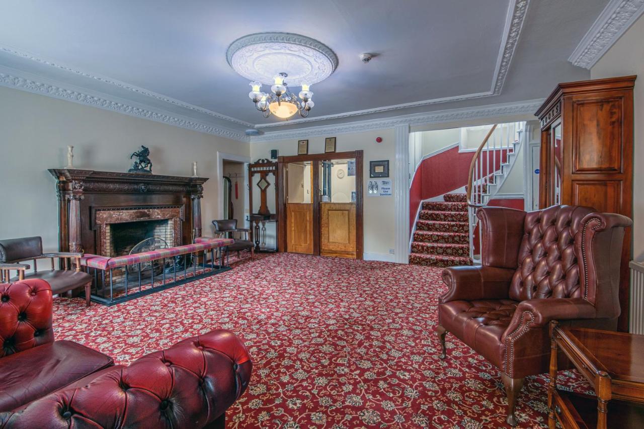 The Portland Hotel Lybster Екстериор снимка